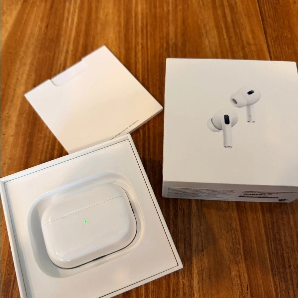 2nd Gen Apple AirPod Pros